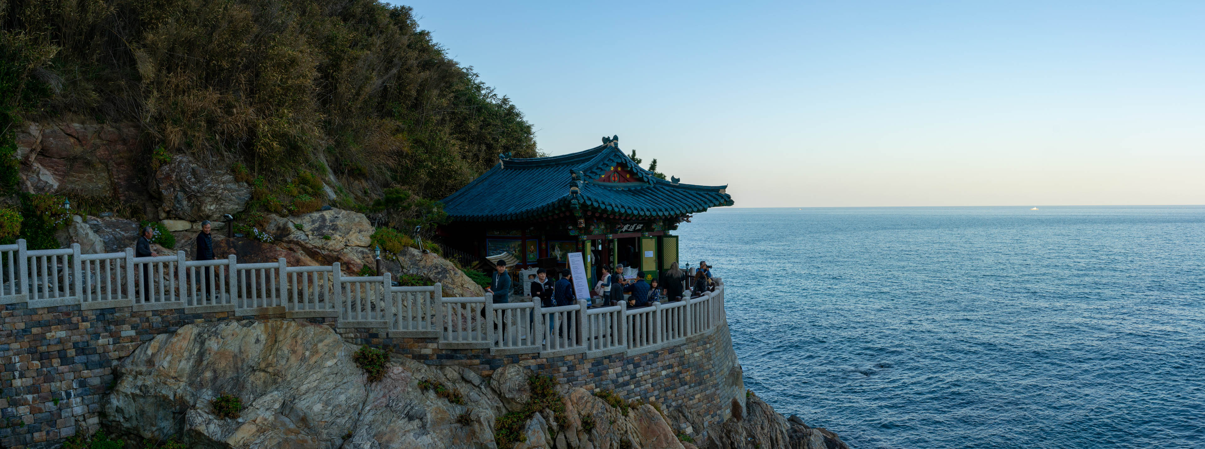 Mount Seorak Naksansa Temple One Day Tour                      